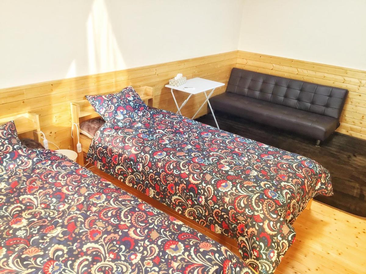 Hibari Guesthouse Sendai Bagian luar foto